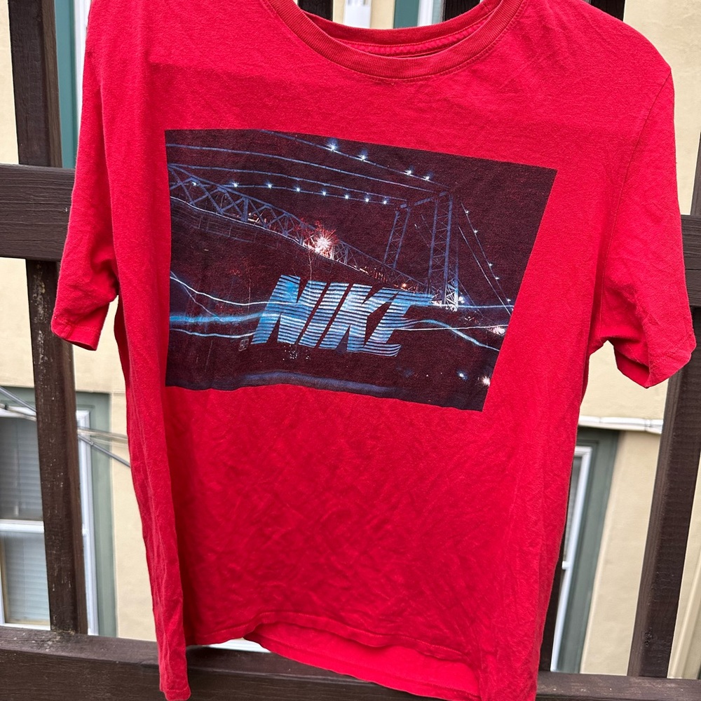 Nike Dri-Fit Vintage Red and Blue Photo Tee with Bridge Graphic